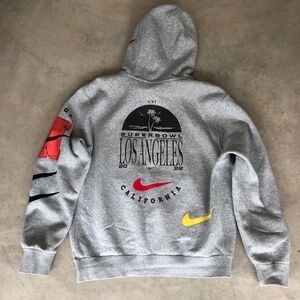 NIKE HOODIE - SWEATER - GREY - MEDIUM - MENS - SUPERBOWL 2022